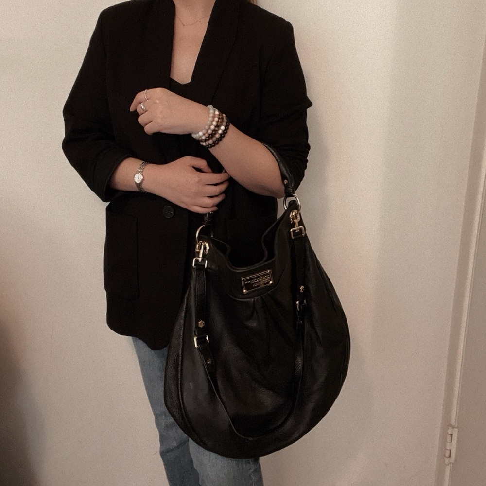 Marc Jacobs Black Leather Hobo Bag Purse Crossbody Shoulder - Picture 2 of 15